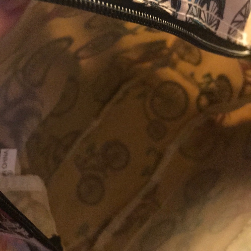 Small Bicycle Print Backpack - Picture 6 of 8